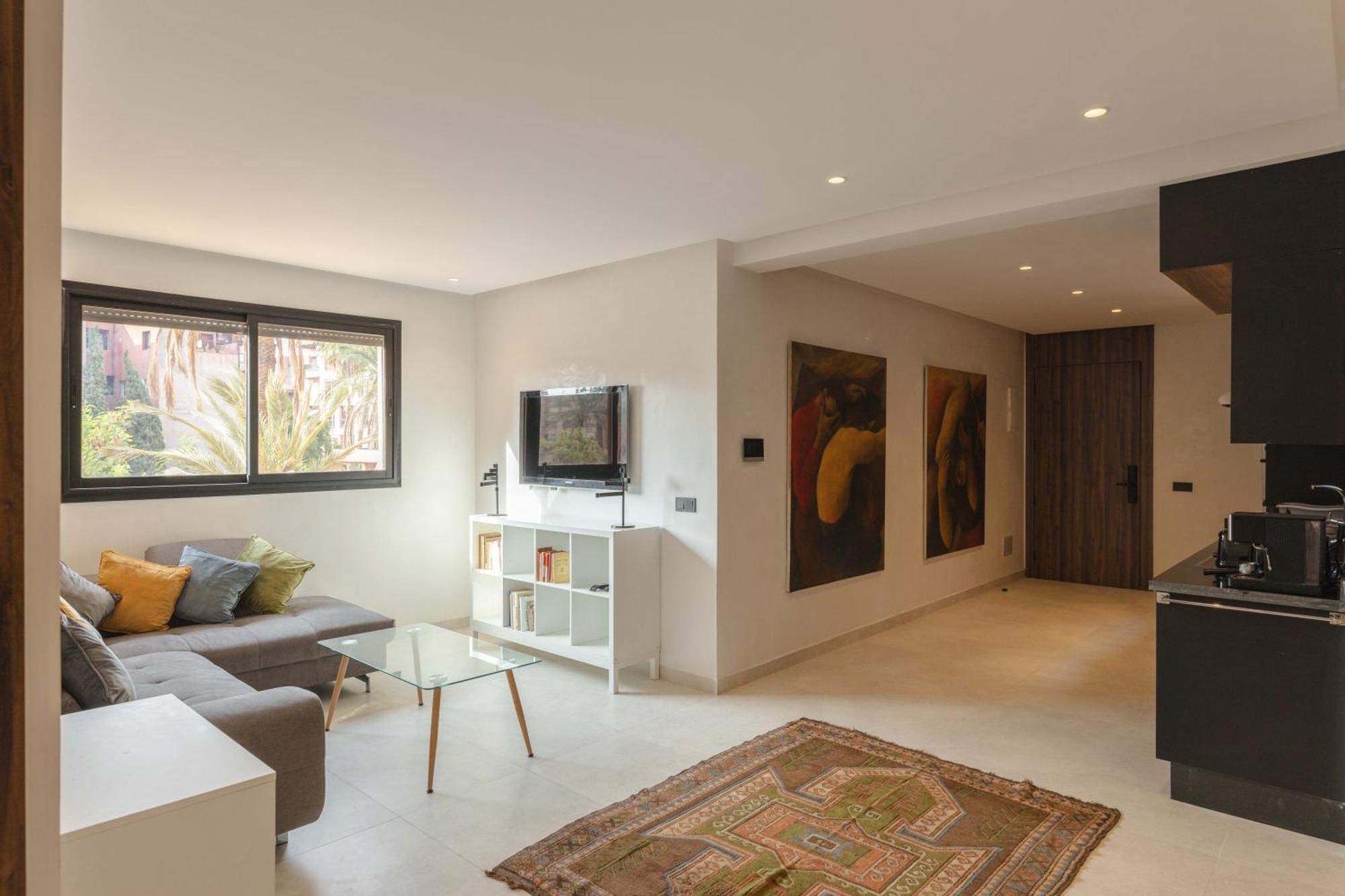 Uniquement Familial 2 Spacieux Cosy, Calme Apartment